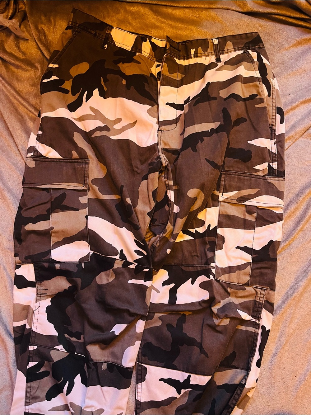 Men's Camo Cargo Pants - Black & White
